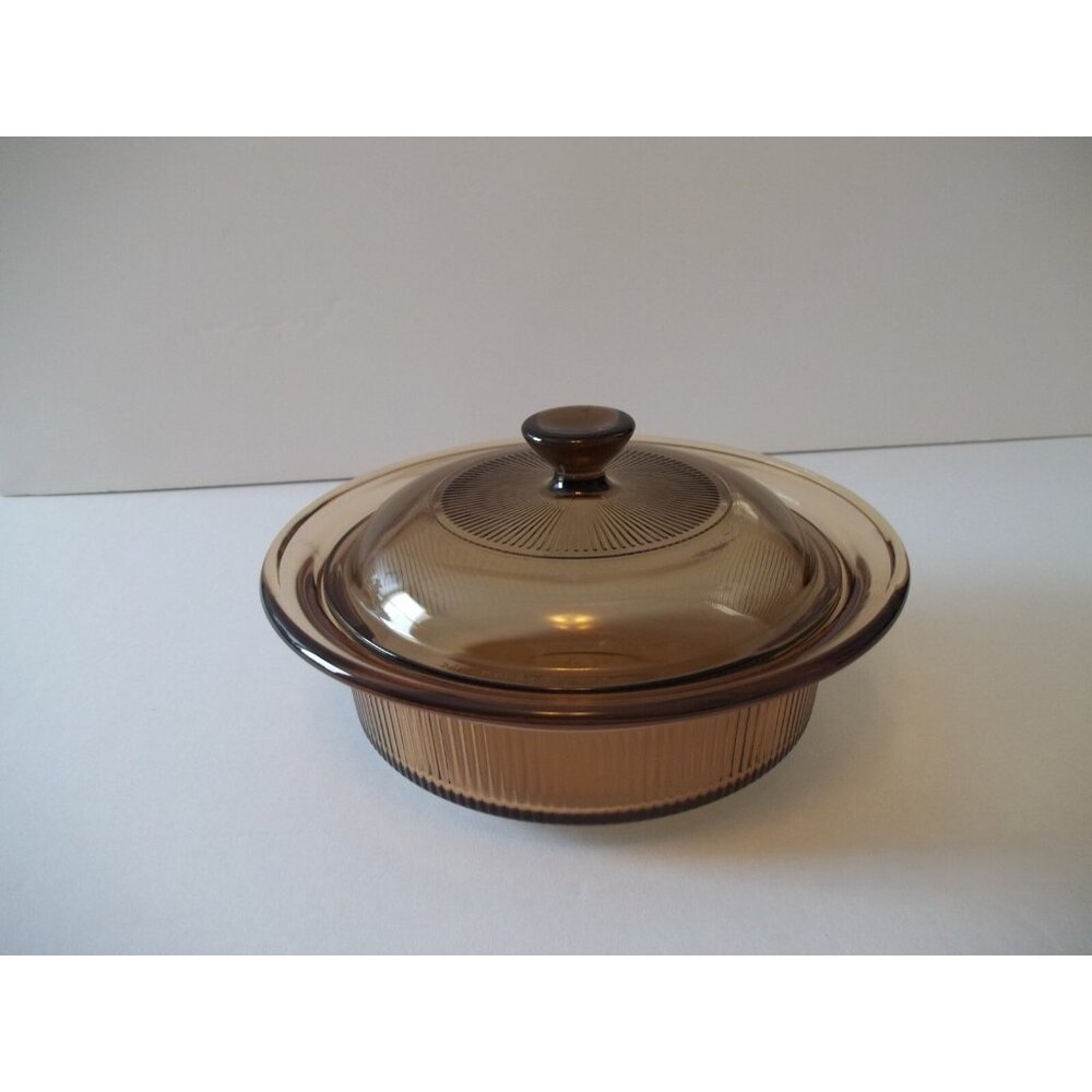 Corning VISION Round 24 oz Amber Casserole Dish V-30-B w/Pyrex Lid V-1-C